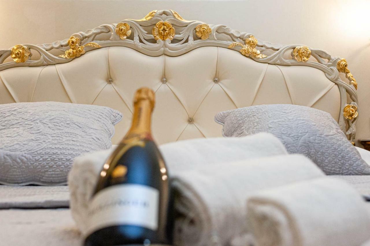 Lion Relais De Charme เวโรนา ภายนอก รูปภาพ
