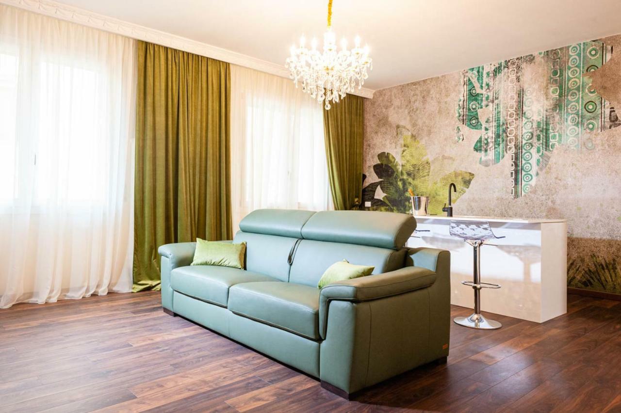 Lion Relais De Charme เวโรนา ภายนอก รูปภาพ