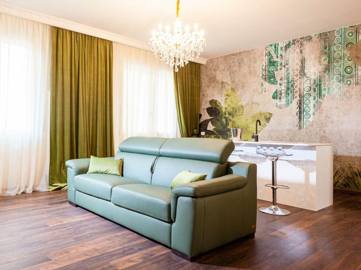 Lion Relais De Charme เวโรนา ภายนอก รูปภาพ